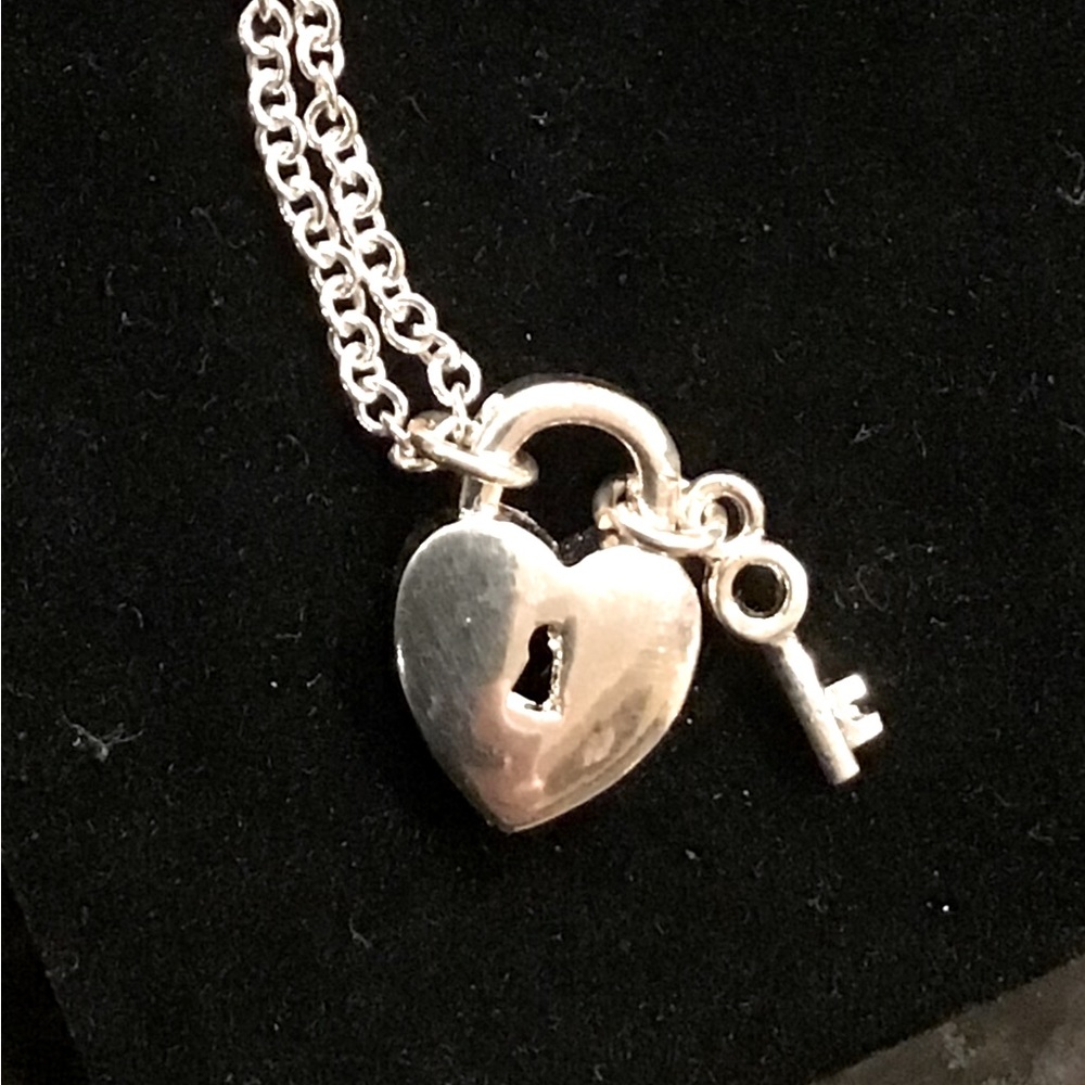 Silver Tone Heart Necklace Lock And Key